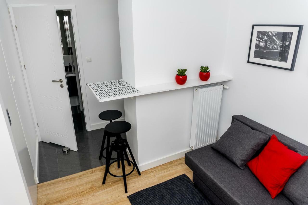 3V Apartments Varsovie Extérieur photo