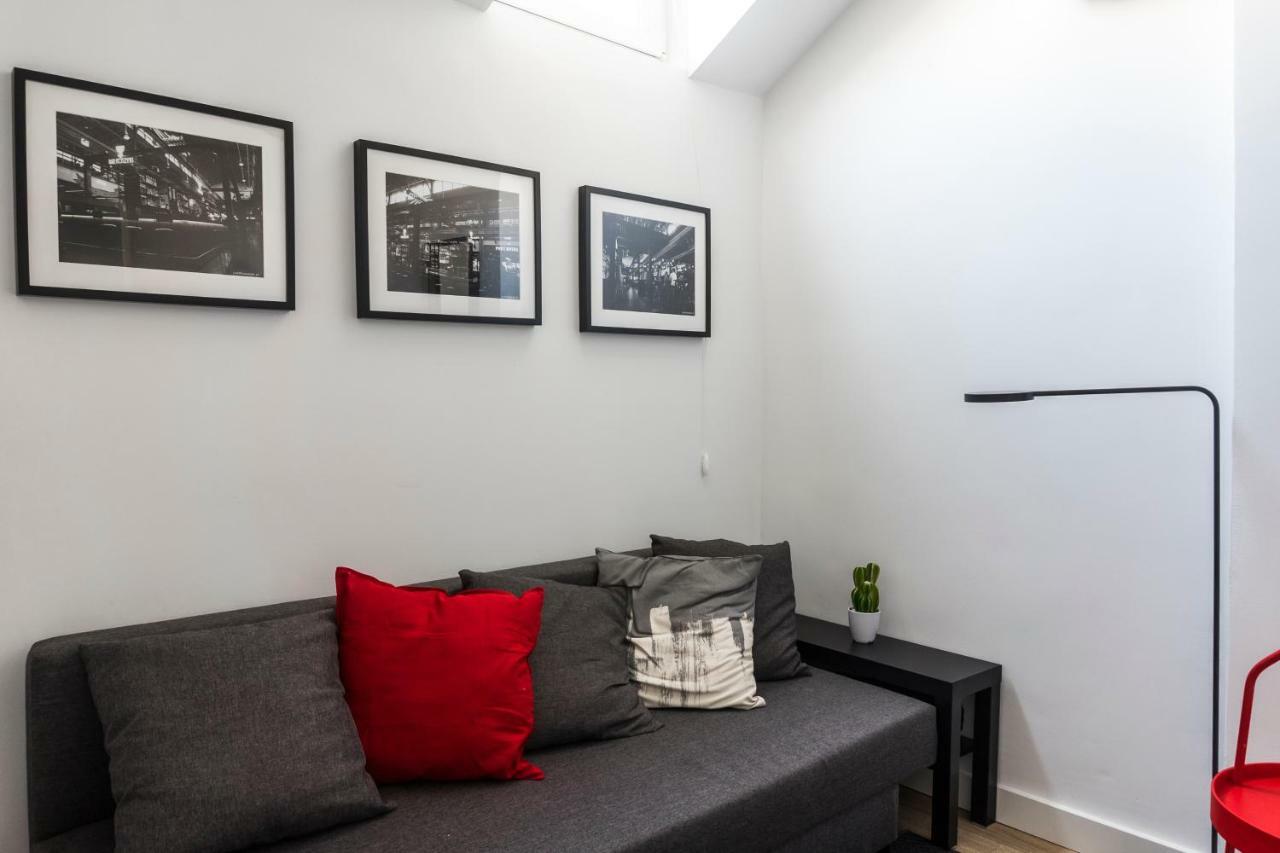 3V Apartments Varsovie Extérieur photo
